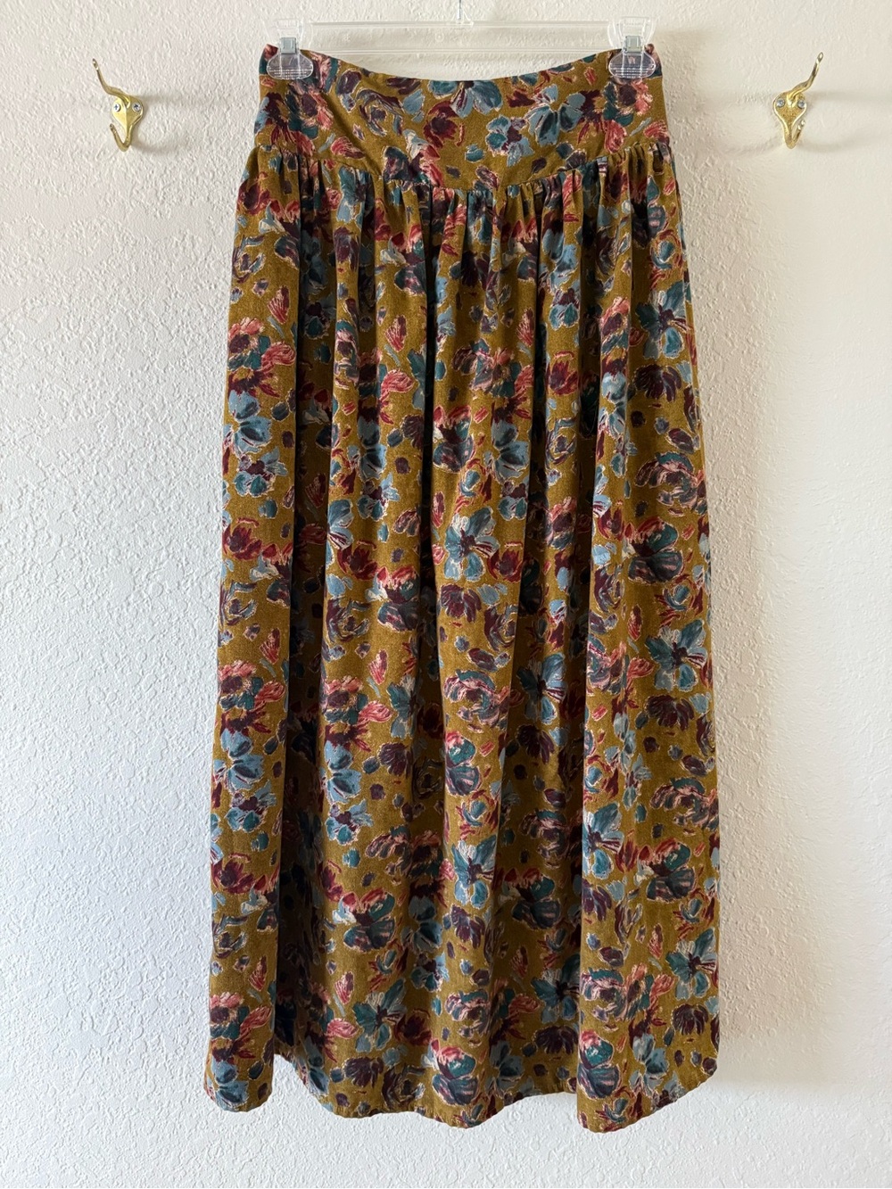 Natural Life Floral Maxi Skirt Olive Green Size L Cottage Boho Peasant EUC